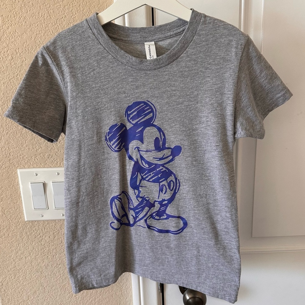 Sketched Mickey Mouse Heather Gray T-shirt Size 6-8